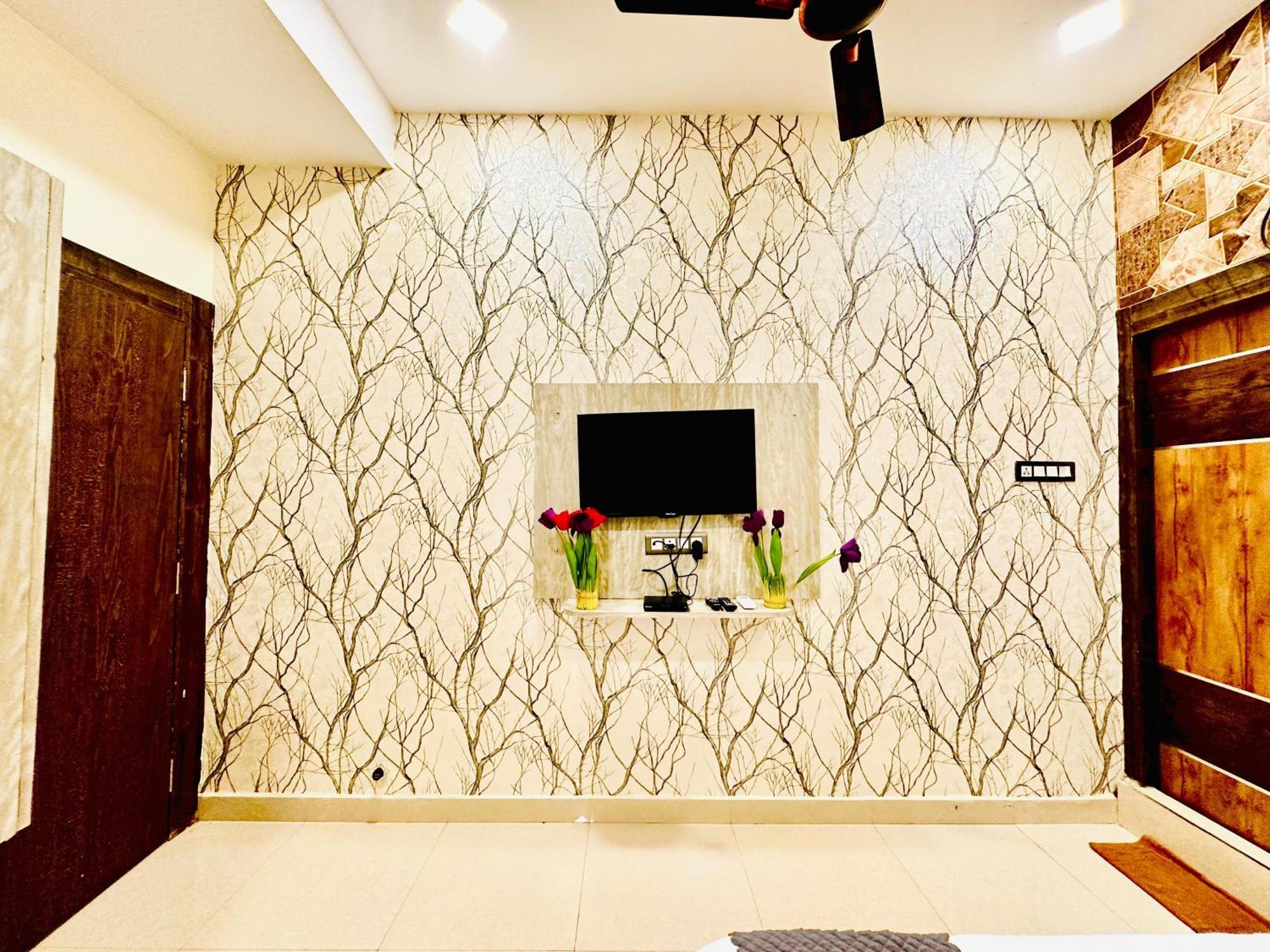 Hotel Sky International- Airport Zone Hyderabad 샴샤바드 외부 사진