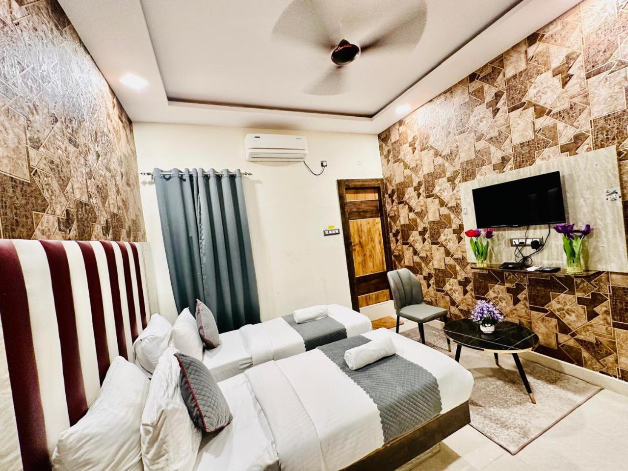 Hotel Sky International- Airport Zone Hyderabad 샴샤바드 외부 사진