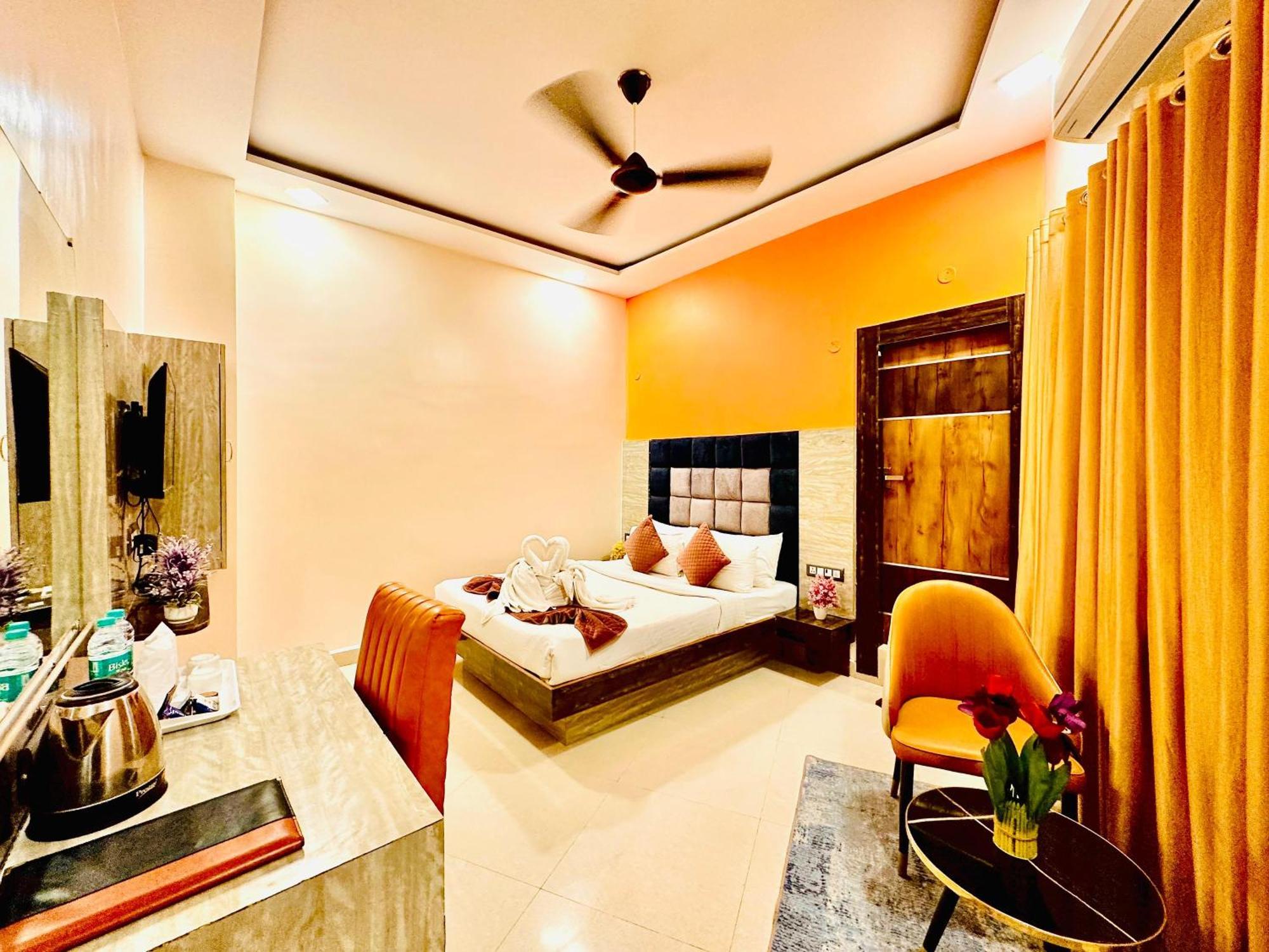 Hotel Sky International- Airport Zone Hyderabad 샴샤바드 외부 사진